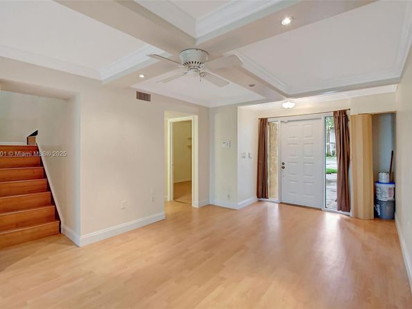 5207 SW 122nd Ter, Cooper City FL 33330