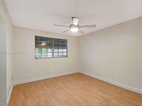 5207 SW 122nd Ter, Cooper City FL 33330