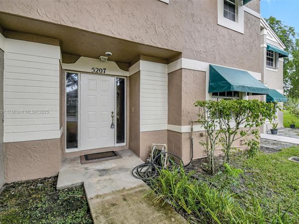5207 SW 122nd Ter, Cooper City FL 33330