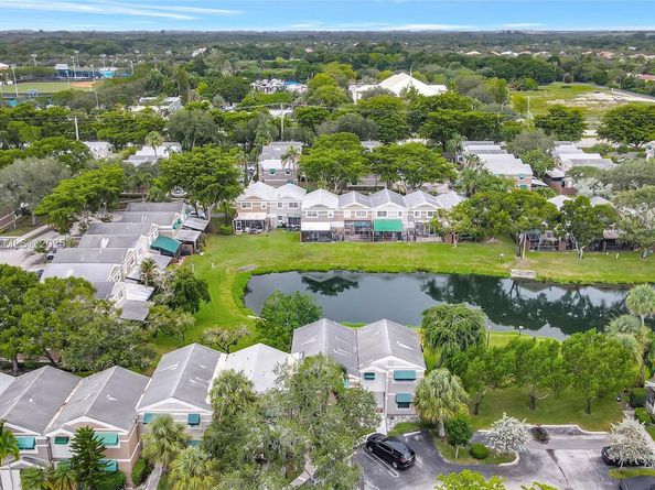 5207 SW 122nd Ter, Cooper City FL 33330