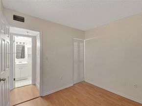 5207 SW 122nd Ter, Cooper City FL 33330