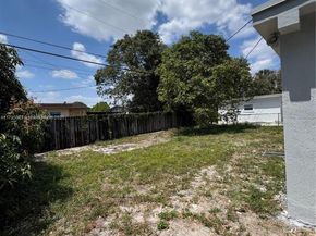 18420 NW 42nd Ave, Miami Gardens FL 33055