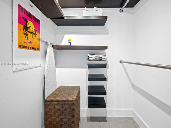 92 SW 3rd St 3809, Miami FL 33130