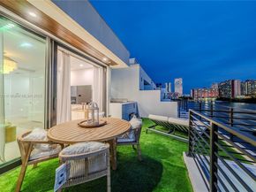 4098 NE 167 St 9, North Miami Beach FL 33160