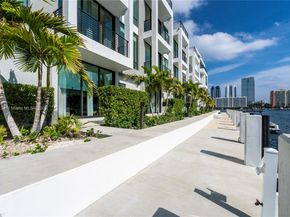 4098 NE 167 St 9, North Miami Beach FL 33160