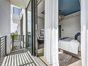 4098 NE 167 St 9, North Miami Beach FL 33160