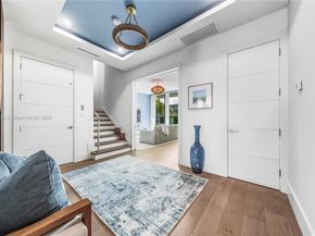 4098 NE 167 St 9, North Miami Beach FL 33160