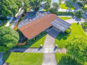 3439 Cleveland St, Hollywood FL 33021