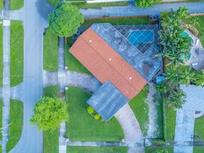 3439 Cleveland St, Hollywood FL 33021
