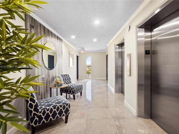 200 Diplomat Pkwy 732, Hallandale Beach FL 33009