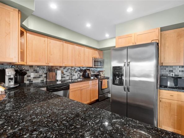 200 Diplomat Pkwy 732, Hallandale Beach FL 33009