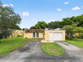 7332 Bay Hill Dr, Hialeah FL 33015