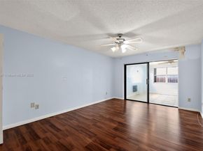 7332 Bay Hill Dr, Hialeah FL 33015