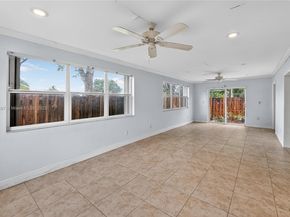 7332 Bay Hill Dr, Hialeah FL 33015