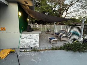 502 NE 163rd St, Miami FL 33162