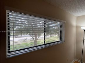 6900 SW 39th St 206J, Davie FL 33314