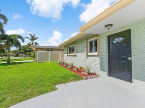 2070 NW 84th Ter, Pembroke Pines FL 33024