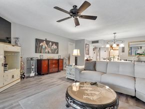 1480 Sheridan St 5B, Hollywood FL 33020