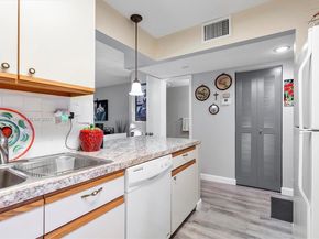 1480 Sheridan St 5B, Hollywood FL 33020