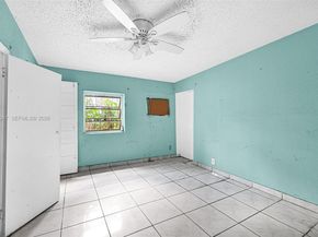 2415 NW 15th St, Miami FL 33125