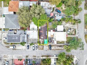 2415 NW 15th St, Miami FL 33125