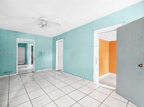 2415 NW 15th St, Miami FL 33125