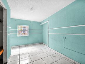 2415 NW 15th St, Miami FL 33125