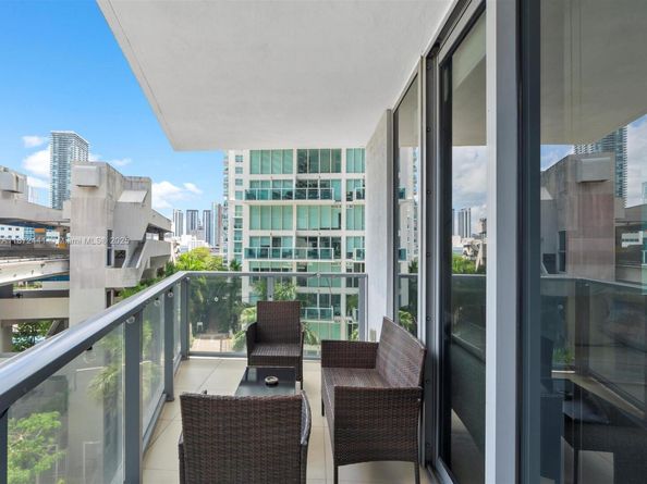 31 SE 6th St 802, Miami FL 33131