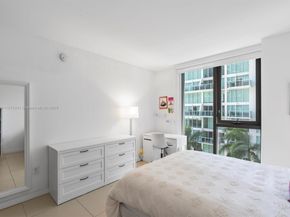 31 SE 6th St 802, Miami FL 33131
