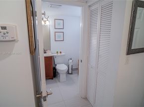 6801 Harding Ave 301, Miami Beach FL 33141