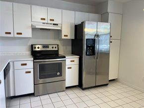 10369 NW 24th Pl 104, Sunrise FL 33322