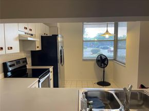 10369 NW 24th Pl 104, Sunrise FL 33322