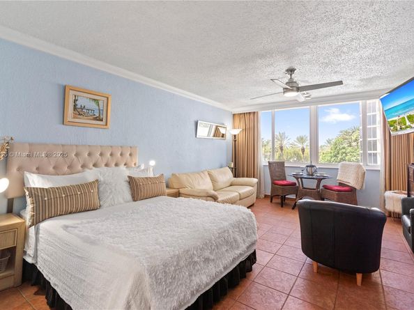 19201 Collins Ave 129, Sunny Isles Beach FL 33160