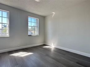 16769 Hemingway Dr, Weston FL 33326