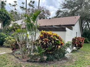 1540 NW 98th Ter, Pembroke Pines FL 33024