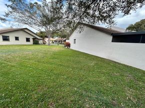 1540 NW 98th Ter, Pembroke Pines FL 33024