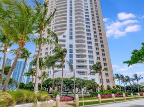 848 Brickell Key Dr 2602, Miami FL 33131