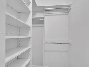 848 Brickell Key Dr 2602, Miami FL 33131