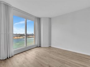 848 Brickell Key Dr 2602, Miami FL 33131