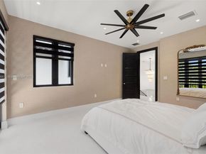 2321 N Bay Rd, Miami Beach FL 33140