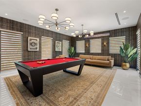 2321 N Bay Rd, Miami Beach FL 33140