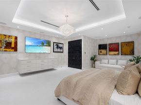 2321 N Bay Rd, Miami Beach FL 33140