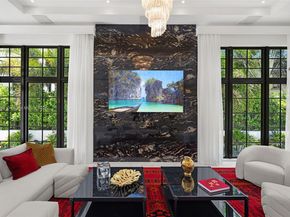 2321 N Bay Rd, Miami Beach FL 33140