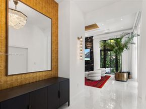 2321 N Bay Rd, Miami Beach FL 33140