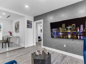 231 NW 44th St, Miami FL 33127