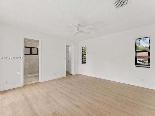 10791 NW 9th Mnr, Coral Springs FL 33071