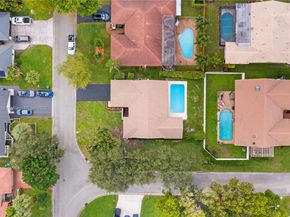 10791 NW 9th Mnr, Coral Springs FL 33071