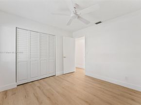 10791 NW 9th Mnr, Coral Springs FL 33071