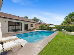 10791 NW 9th Mnr, Coral Springs FL 33071