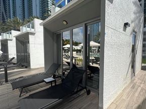 851 NE 1st ave 7, Miami FL 33132